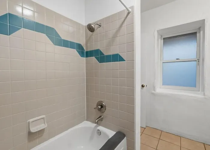 Walkable Barrio Charm Apartamento