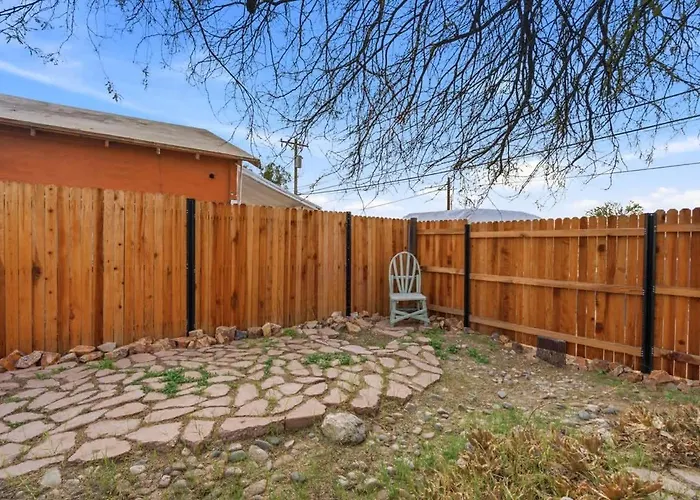 Walkable Barrio Charm Apartamento Tucson