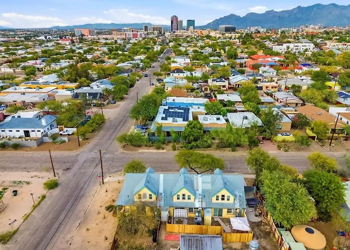 Walkable Barrio Charm